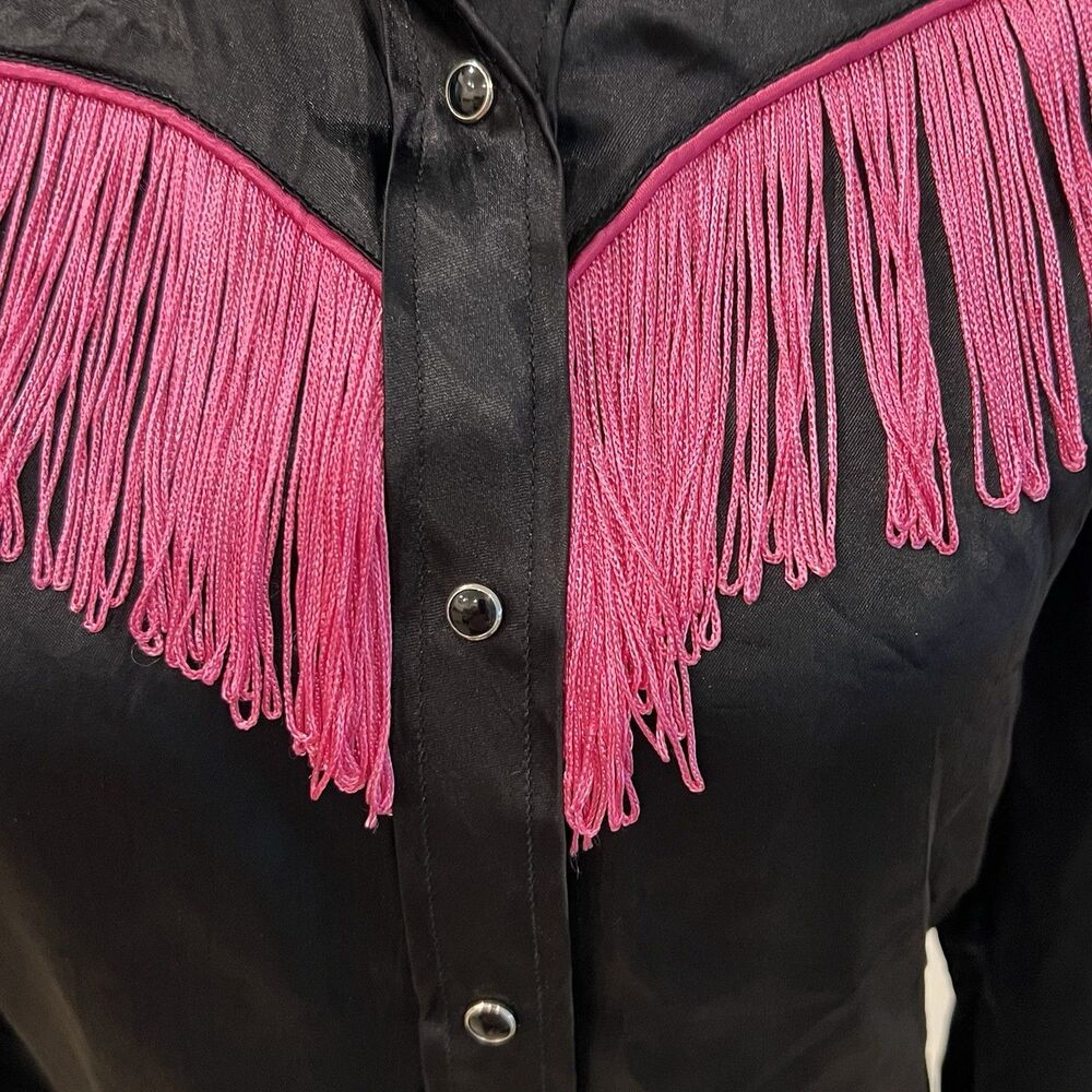 Karman Women's XS/S Western Pearl Snap Satin Black Pink Fringe Rodeo Rockabilly - Picture 6 of 11